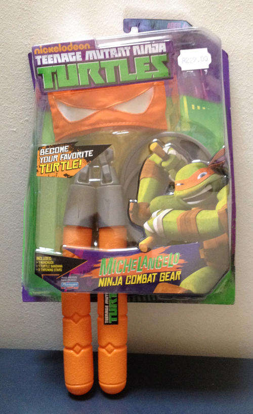 TEENAGE MUTANT NINJA TURTLES Ninja Combat gear Michaelangelou set - Nickeloadeon tv show