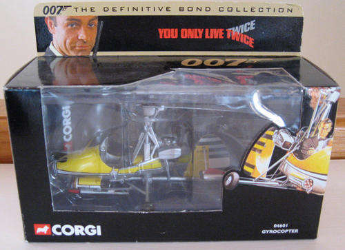 CORGI James Bond  Little Nellie Gyrocpter model from You only live twice