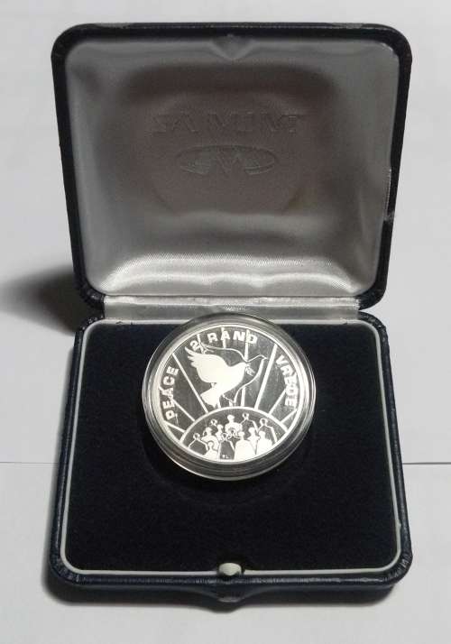 ## 1993 Silver Proof R2 Peace Coin in SA Mint Box ##