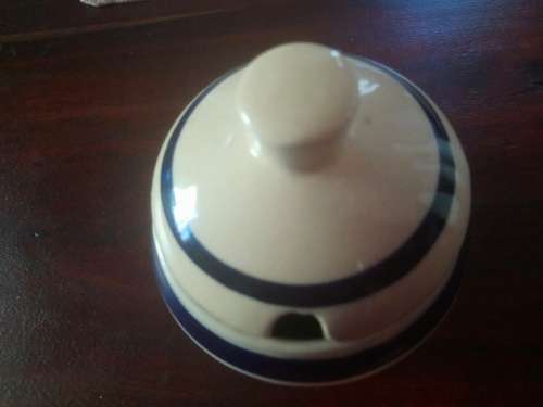 Porcelian sugar bowl