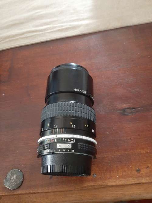 nikon nikkor 135 mm skylight