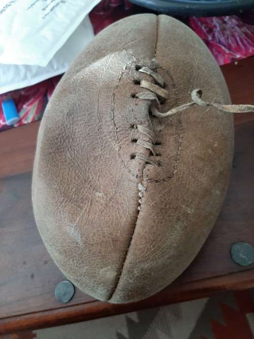 Rugby ball large leather vintage