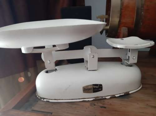 Vintage scale Harper