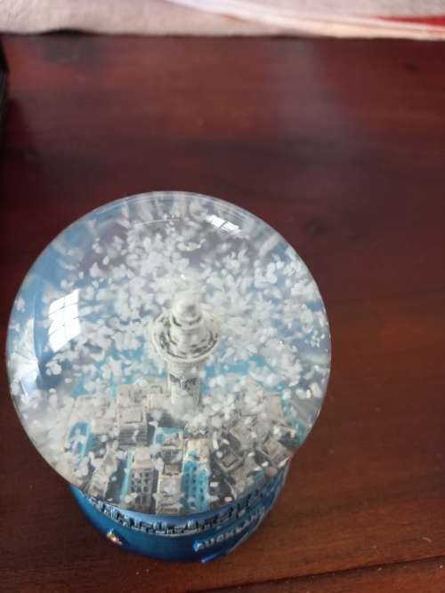 Auckland snow globe