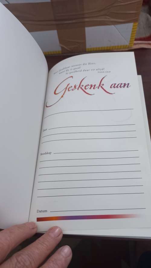 Die bybel nuwe lewende vertaling