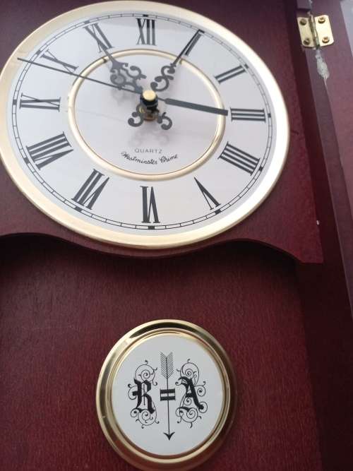 westminster chime clock battery