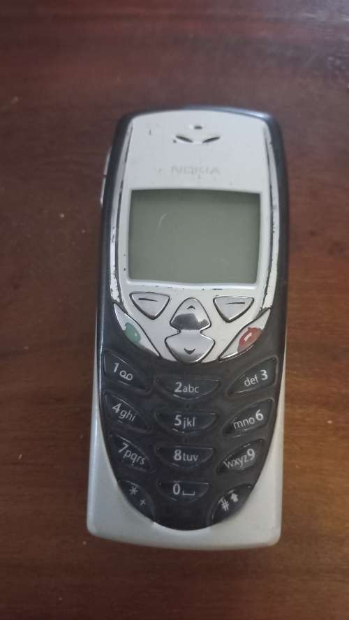 Nokia 8310 vintage