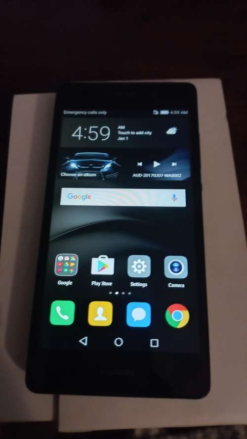 Huawei P8 light