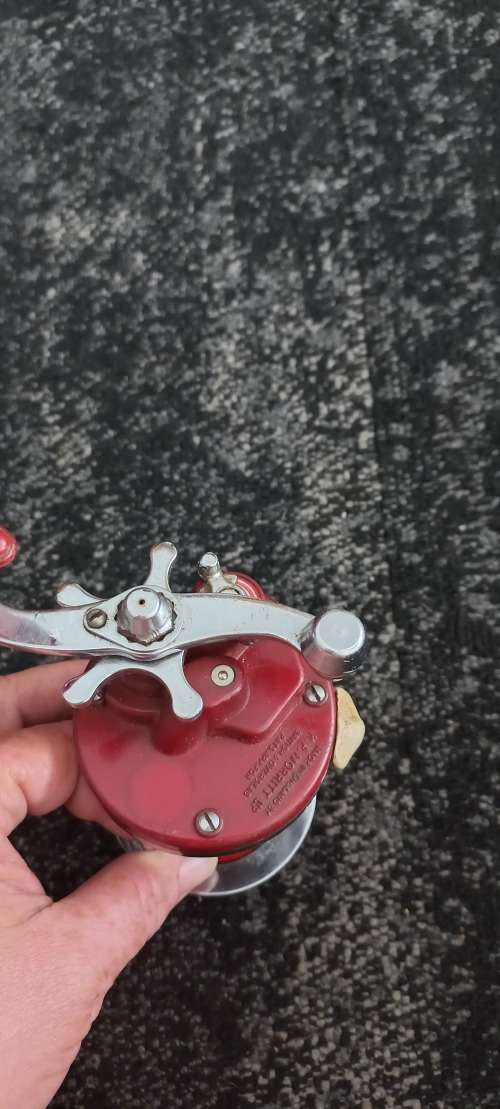 Intrepid Sea Streak Carbon Fibre Fishing Reel