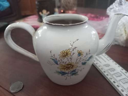 Enamel kettle vintage