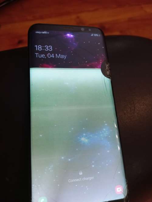 Galaxy s8+ selling as parts