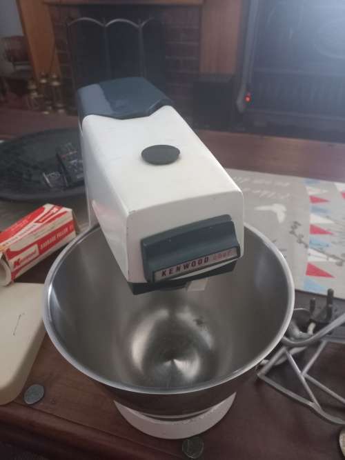 Kenwood chef with attachments