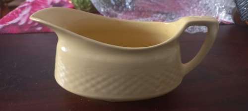 Sunflower J&G Meakin sauce boat