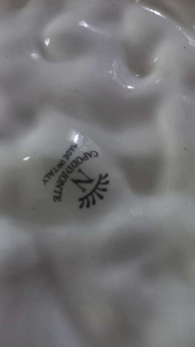 ANTIQUE ANGEL BAROQUE CAPODIMONTE ITALIAN NUDE WOMAN & CHERUBS CABINET PLATE