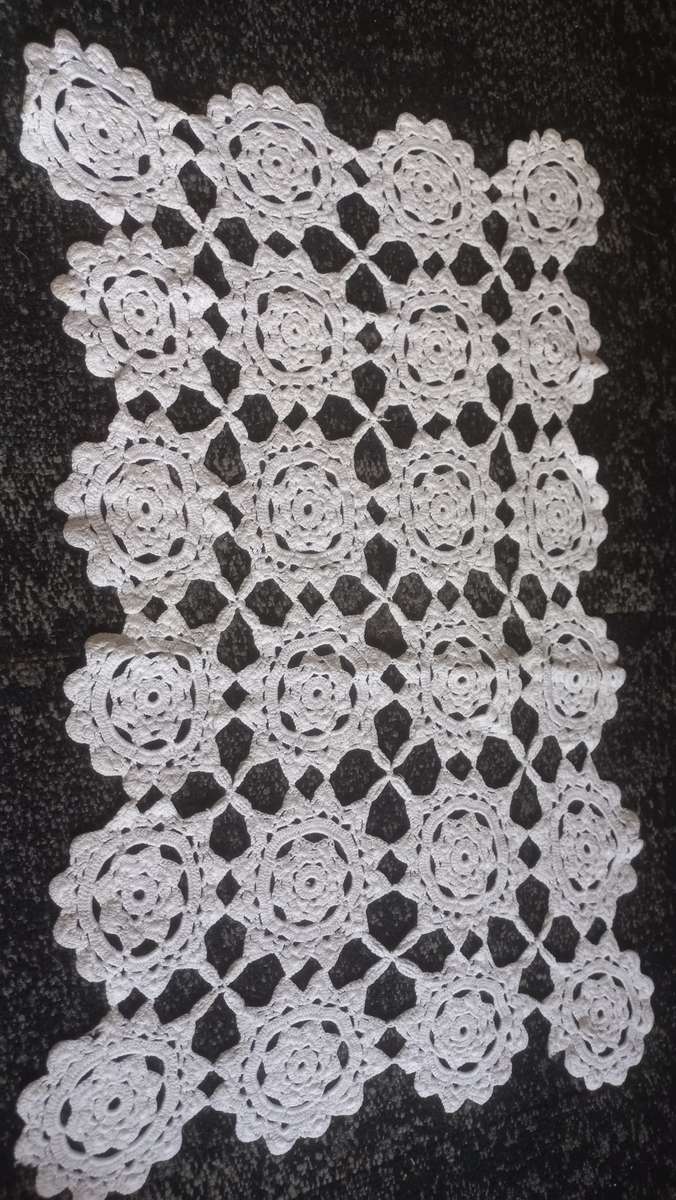 Crochet cloth vintage