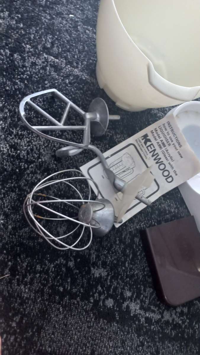 Kenwood chef with attachments