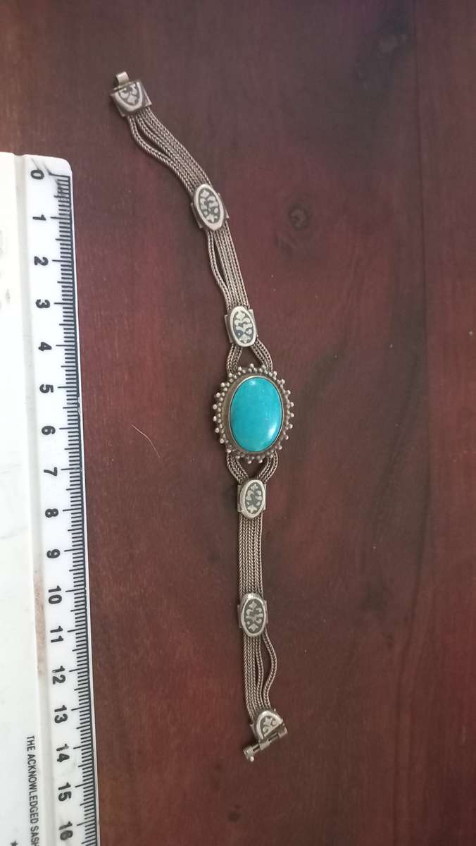 Sterling silver bracelet turquoise stones vintage