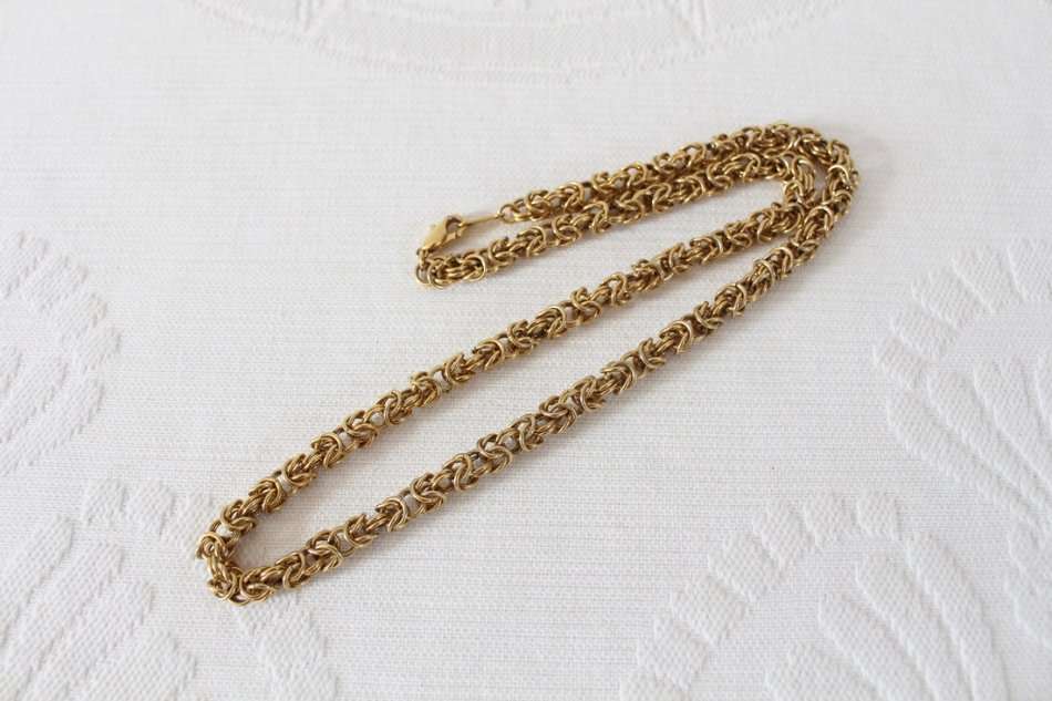 VINTAGE GOLD PLATED WOVEN CHAIN NECKLACE