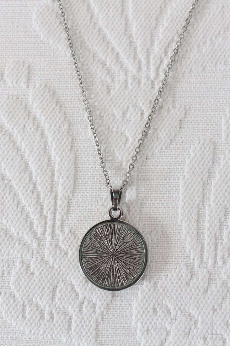 GENUINE PAUA SHELL BLUE SILVER TONE PENDANT CHAIN NECKLACE