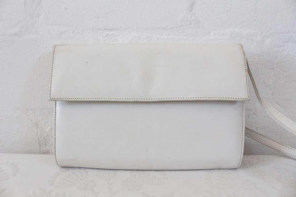 *FLASH SAE - 40% OFF!* VINTAGE OFF WHITE GENUINE LEATHER SHOULDER HANDBAG CLUTCH BAG