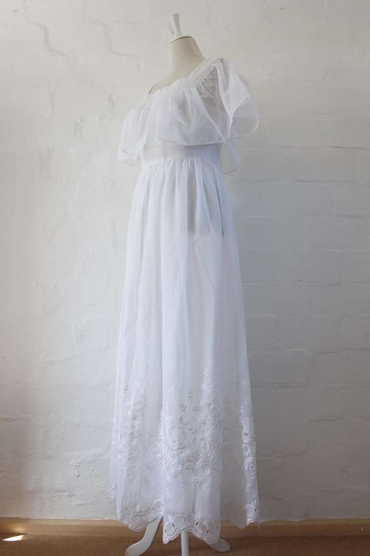 VINTAGE EMBROIDERED FLORAL OFF THE SHOULDER MAXI LONG FORMAL DRESS - SIZE 10