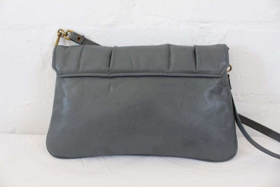 VINTAGE GENUINE LEATHER GREY CLUTCH SHOULDER BAG HANDBAG