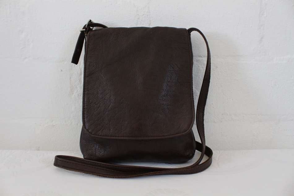 GENUINE LEATHER BROWN SLING CROSSBODY HANDBAG BAG