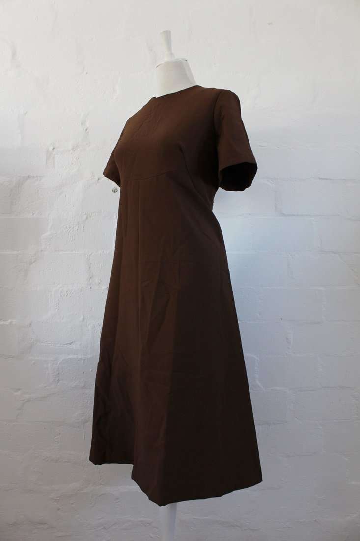VINTAGE DARK BROWN A-LINE SHORT SLEEVE DRESS - SIZE 16