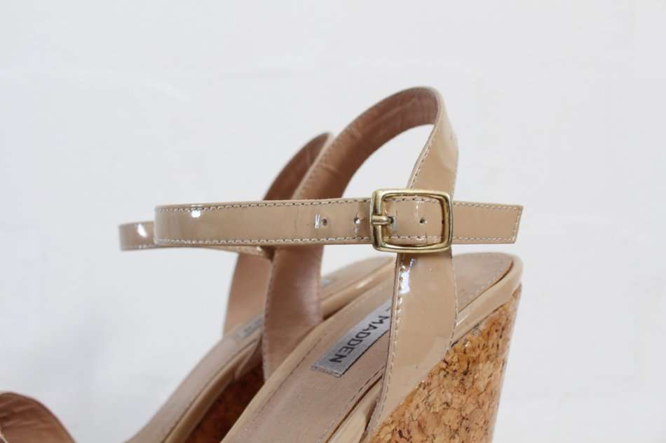 *STEVE MADDEN* DESIGNER NUDE CORK PLATFORM WEDGE SHOES - SIZE 6.5