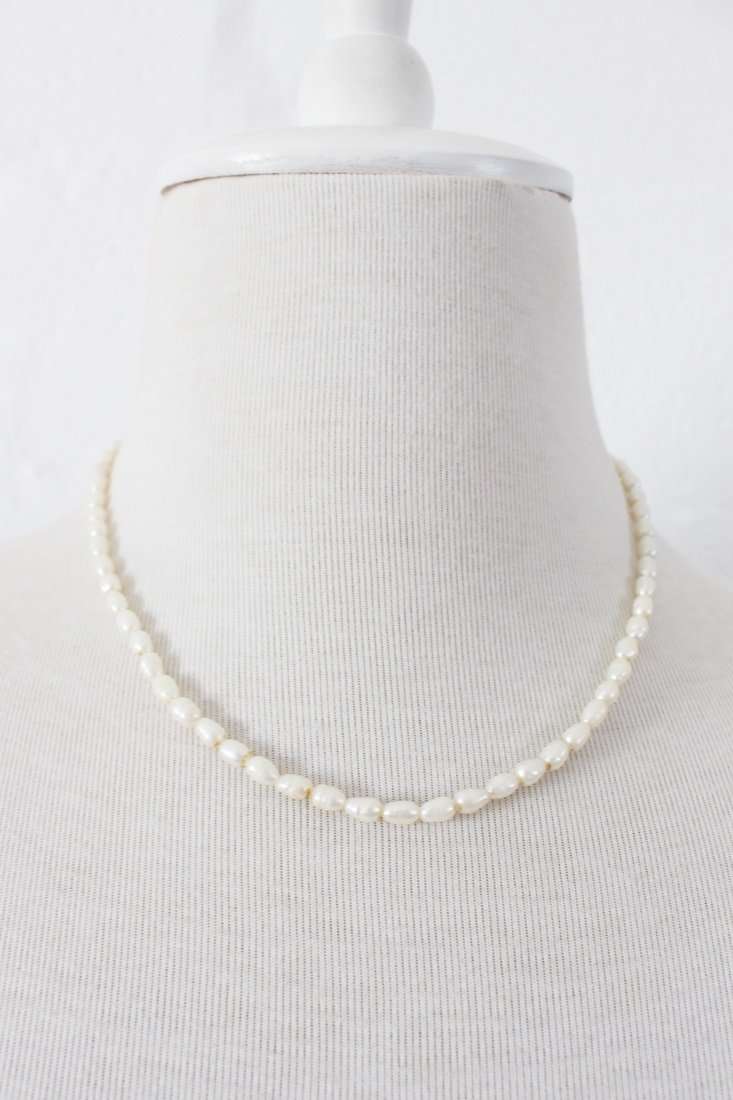 VINTAGE GENUINE FRESHWATER PEARL NECKLACE