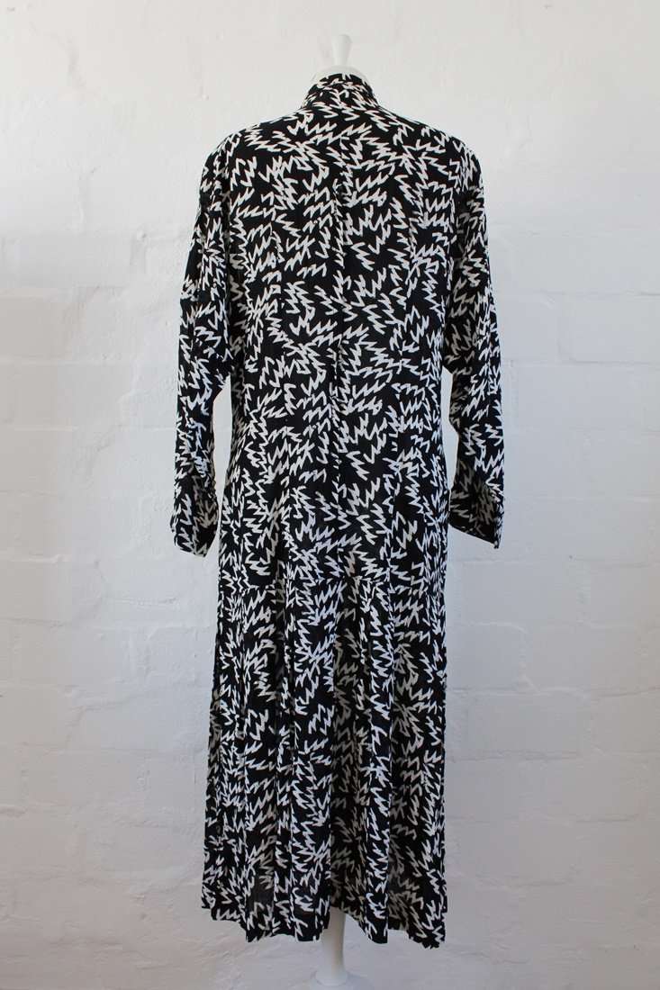 *FLASH SALE - 50% OFF!* *NICOLE MILLER* DESIGNER VINTAGE BLACK WHITE PRINTED DRESS - SIZE 10