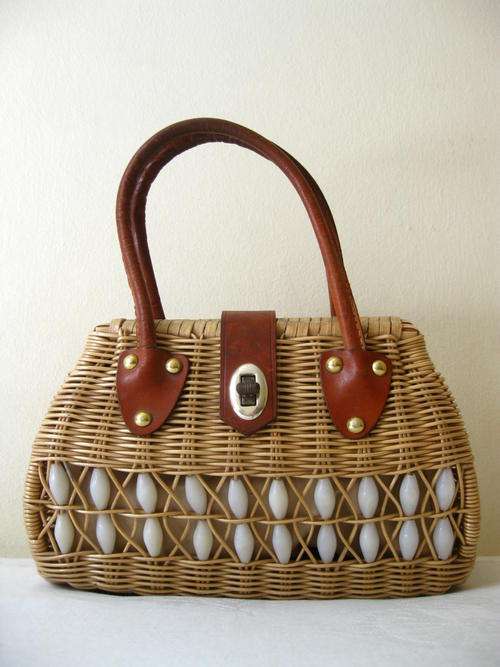 VINTAGE CANE WICKER BASKET WOVEN STRAW HANDBAG PURSE WITH LEATHER HANDLES