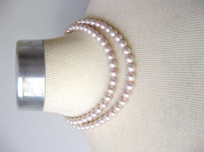 LIGHT PINK DOUBLE STRAND LARGE FAUX PEARL NECKLACE