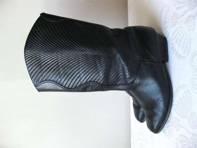 GENUINE LEATHER VINTAGE BLACK LADIES WESTERN COWBOY BOOTS - SIZE 3
