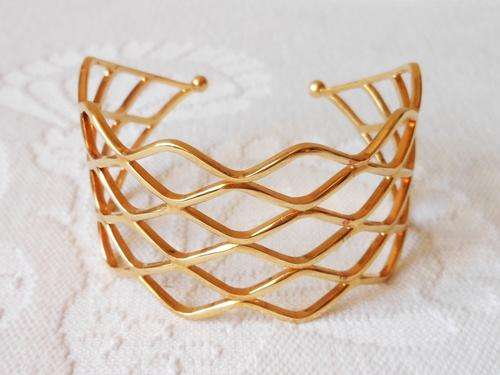 VINTAGE GOLD PLATED WOVEN CUFF BANGLE BRACELET
