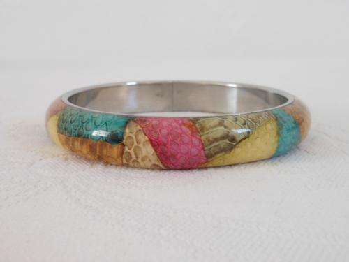 GENUINE SNAKE SKIN VINTAGE RESIN SILVER PLATED BANGLE BRACELET
