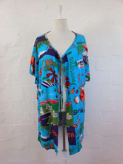 VINTAGE TRAVEL INSPIRED SOUTH AMERICA PRINT BLUE BEACH WRAP COVER-UP - ONE SIZE