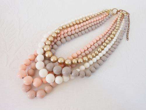 VINTAGE PASTEL FIVE-STRAND PLASTIC BEADED PINK GOLD WHITE NECKLACE