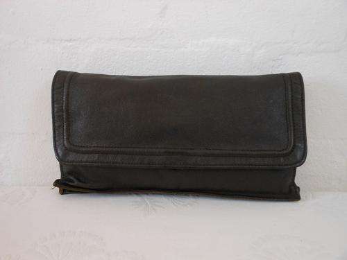 *NEW YEAR SALE - 25% OFF!* VINTAGE FRANCESCO SEBERINI DESIGNER GENUINE LEATHER BROWN CLUTCH BAG