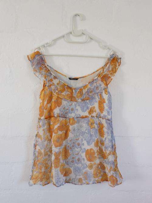 *END SEASON SALE - 50% OFF* *MASSIMU DUTTI* DESIGNER 100% SILK FLORAL ORANGE BLOUSE TOP - SIZE XS