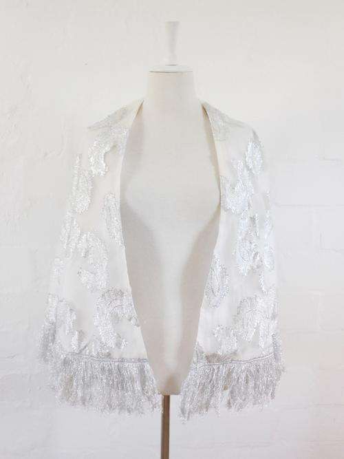 VINTAGE SIBO OF PARIS SILVER WHITE FRINGED CAPE SHAWL