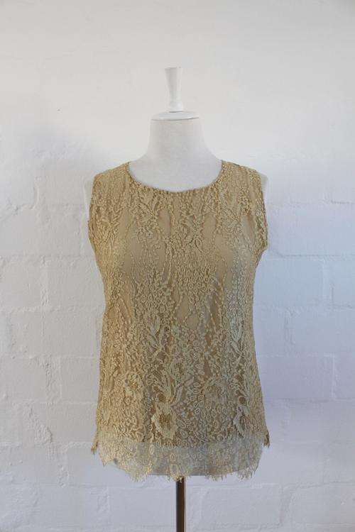 *NEW YEAR SALE - 50% OFF!* VINTAGE LACE SILK GOLD FLORAL SLEEVELESS TOP - SIZE 10