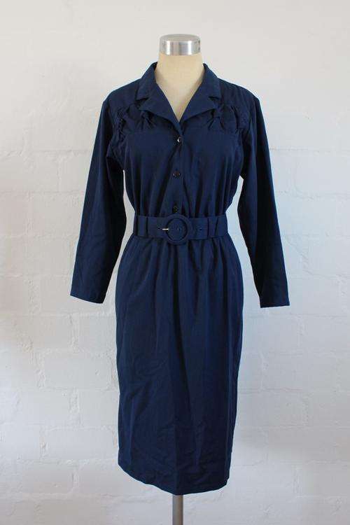 VINTAGE NAVY BLUE BELTED LONG SLEEVE DAY DRESS - SIZE 8