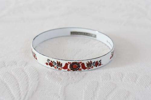 *MICHAELA FREY* DESIGNER VINTAGE ENAMEL PRINTED WHITE BANGLE - AUSTRIA