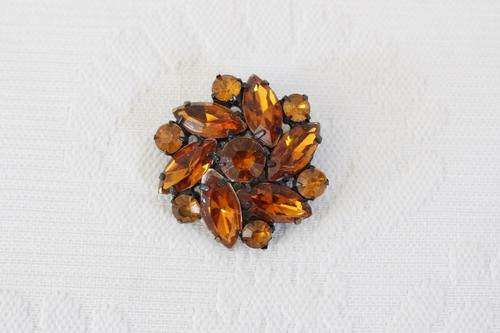 VINTAGE ORANGE RHINESTONE CLUSTER BROOCH PIN