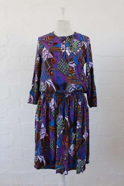 VINTAGE BLUE PURPLE PRINTED ELASTICATED DAY DRESS - SIZE 10