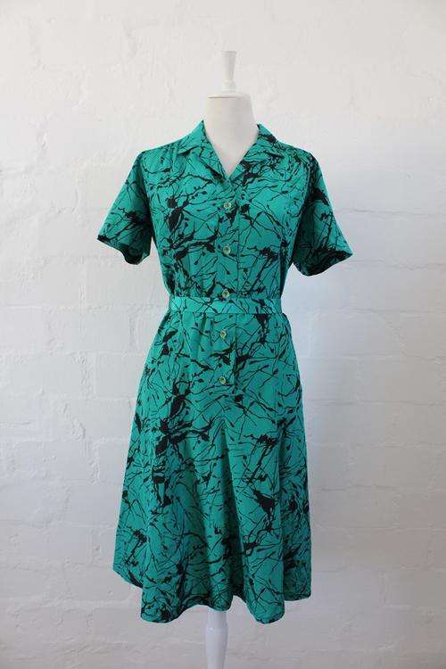 VINTAGE GREEN BLACK PAINT SPLATTER PRINT TIE WAIST DAY DRESS - SIZE 12