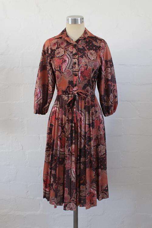 VINTAGE PAISLEY FLORAL PRINT BROWN PLEATED DRESS - SIZE 8