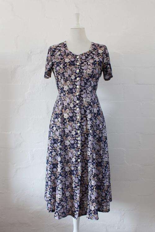 VINTAGE FLORAL PRINT PURPLE BUTTON DOWN TIE BACK DAY DRESS - SIZE 12