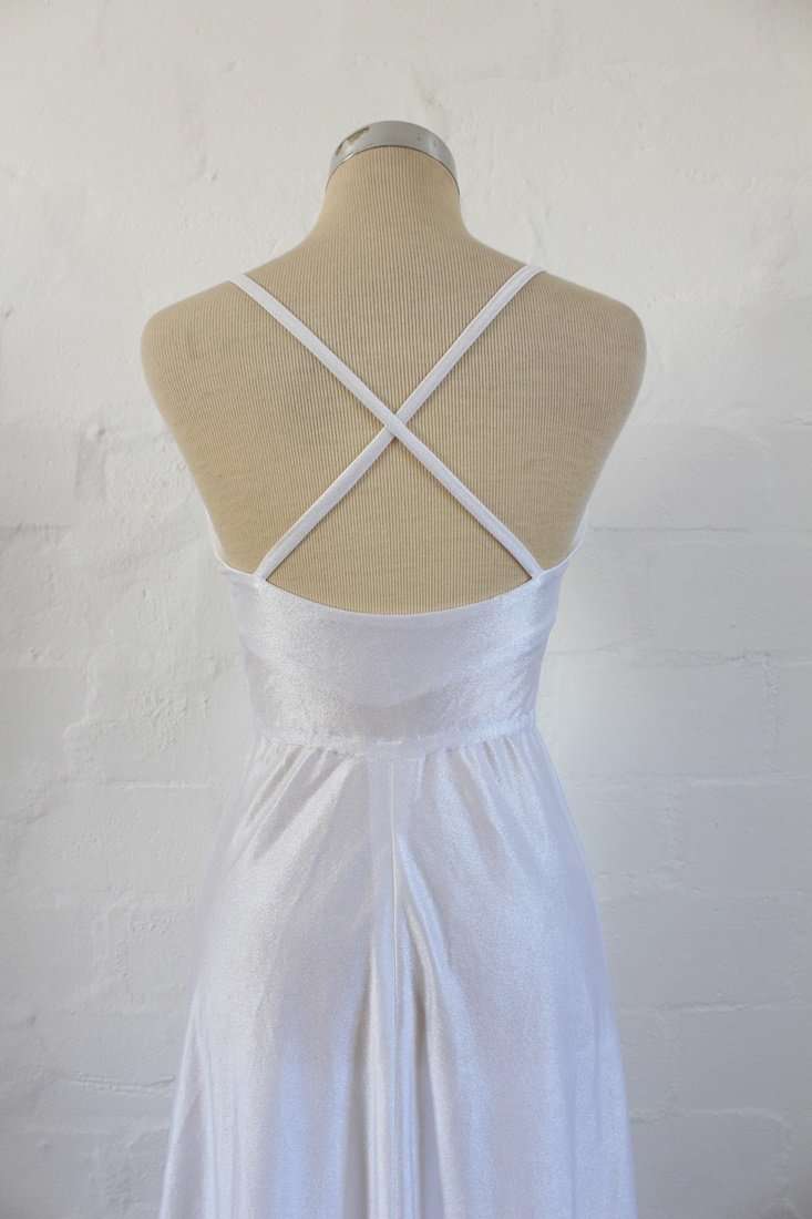 VINTAGE FULL LENGTH MAXI CRISS CROSS WHITE DRESS - SIZE 8